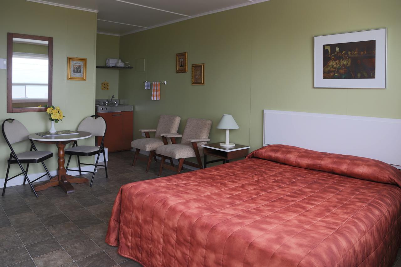 Motel Bellevue Rivière-du-Loup Exteriör bild