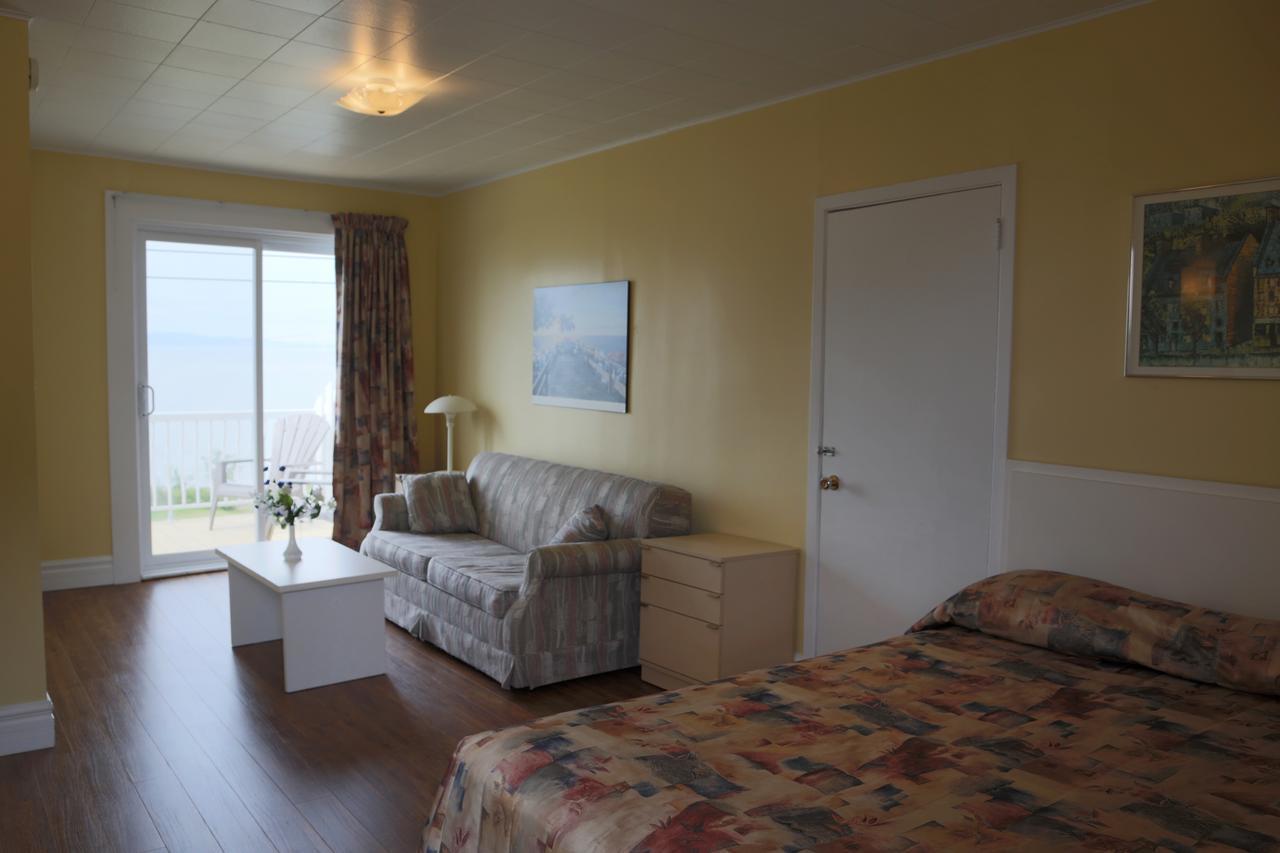 Motel Bellevue Rivière-du-Loup Exteriör bild