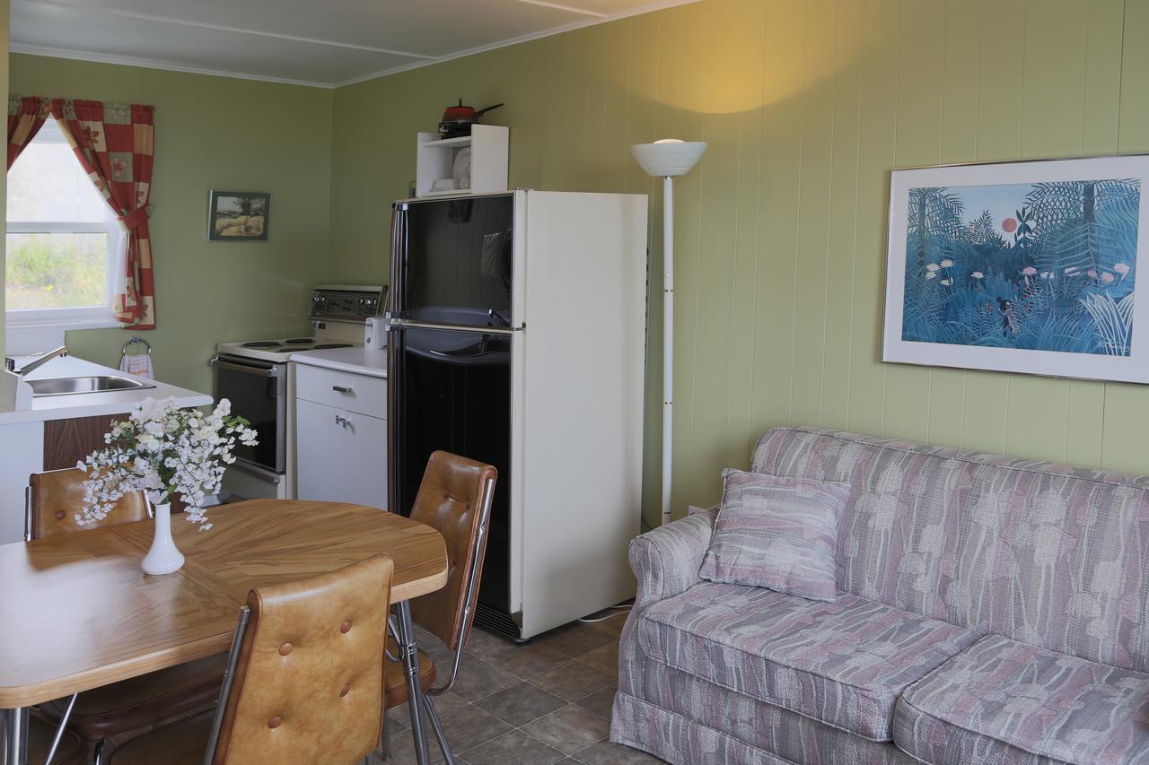 Motel Bellevue Rivière-du-Loup Exteriör bild