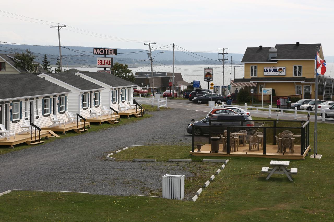 Motel Bellevue Rivière-du-Loup Exteriör bild